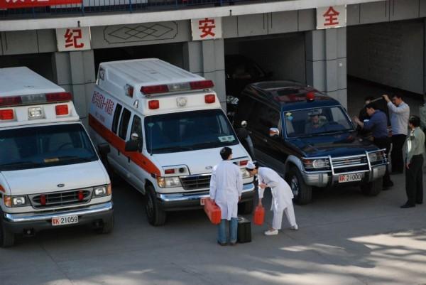 光明区救护车转院